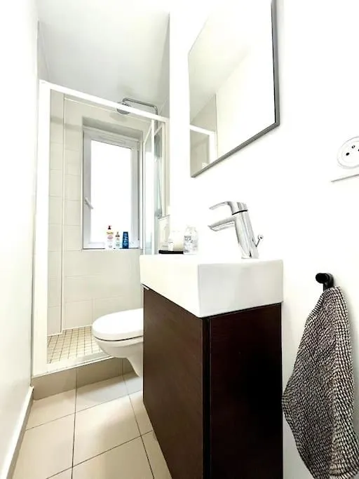 Eiffel Tower - Cosy Studio Paris Apartment